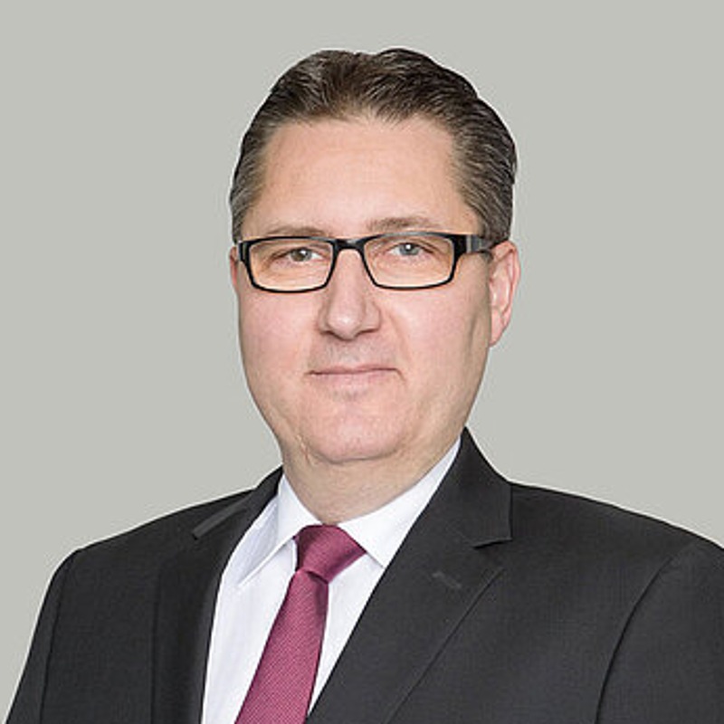 Portrait Manfred Honf